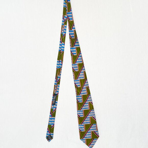 Milano Silk Neck Tie Multicolor Geometric Diagonal Triangles Horizontal Stripes - Picture 2 of 6